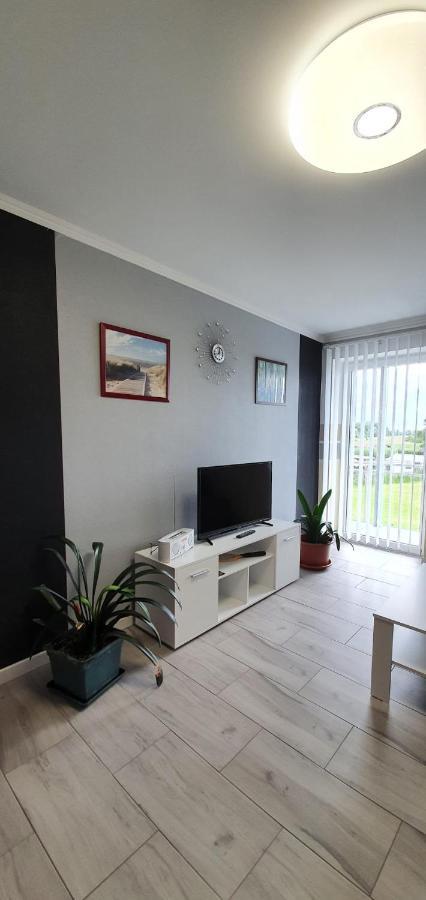 Lucys Haus 2 "Am Peeneblick" Peenemunde Exterior foto
